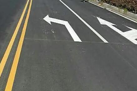 地下車庫(kù)道路劃線噴涂施工工藝有哪些？