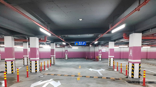 江蘇中穎某小區(qū)車庫劃線項(xiàng)目順利驗(yàn)收。